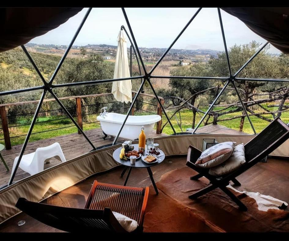 فندق Cerchio Del Desiderio Glamping Retreat بيسكارا المظهر الخارجي الصورة