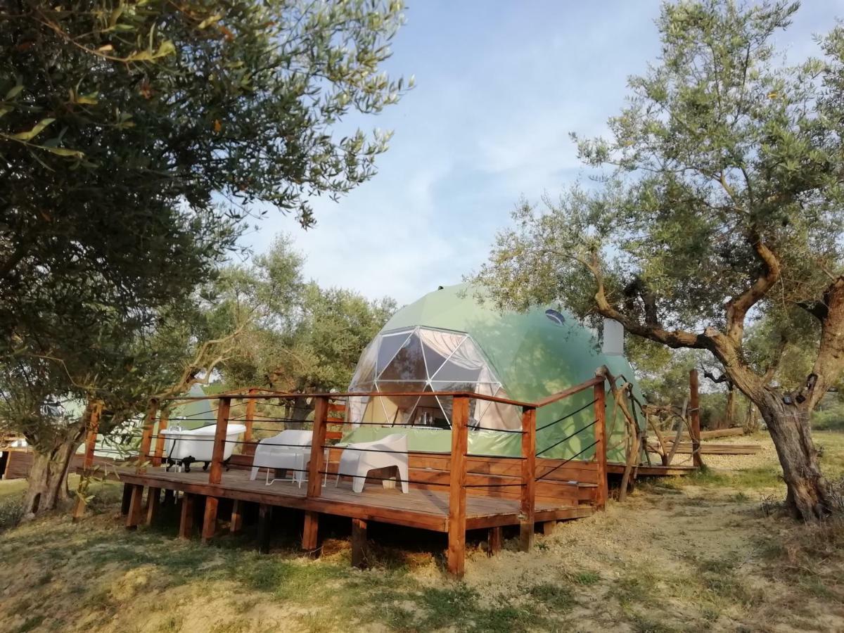فندق Cerchio Del Desiderio Glamping Retreat بيسكارا المظهر الخارجي الصورة